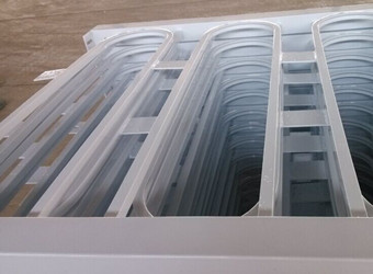 安平縣凱特護(hù)欄網(wǎng)廠 市政工程中的安全守護(hù)者與品質(zhì)典范